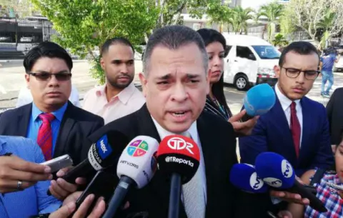 Comisión de Credenciales avala nombramiento de Julio García Valarini como director de la CSS