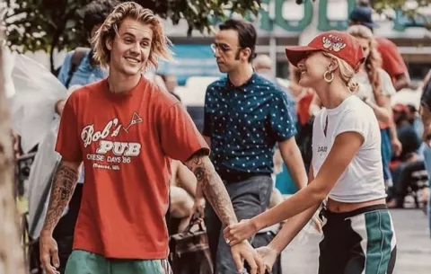 Justin Bieber muestra su lado romántico