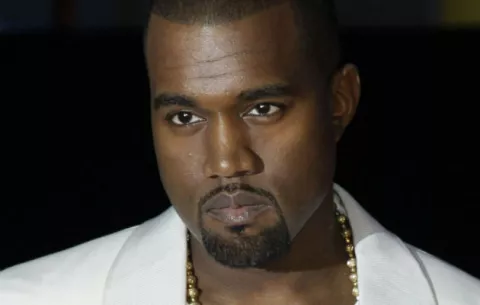 Kanye West explota porque Drake sigue a Kim 