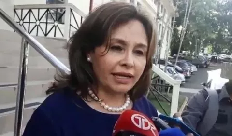 Kenia Porcell guarda silencio sobre el metabuscador