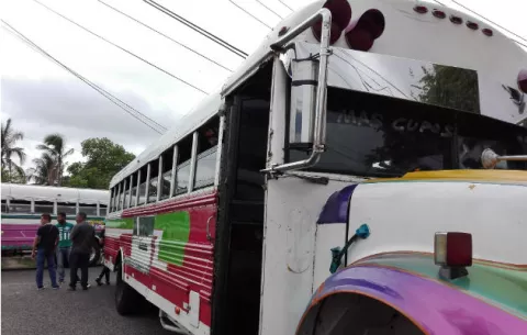 Transportistas de La Valdeza-La Chorrera se oponen a nuevos cupos en esta ruta 