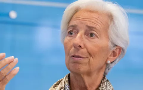 La salida de Lagarde abre nueva batalla para encabezar el FMI