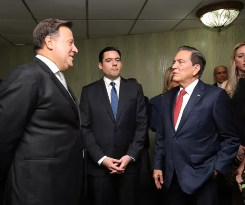 Laurentino Cortizo sostendrá hoy primera reunión de transición con Juan Carlos Varela