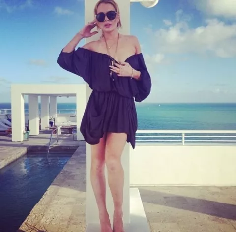 Lohan revela con qué famosos tuvo sexo
