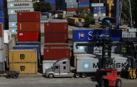 Competencia logística de Panamá se deteriora  en el mercado regional y global 