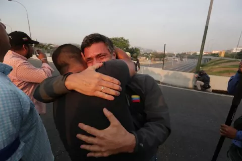 Leopoldo López asegura que "este es el momento de todos los venezolanos"