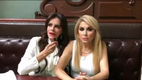 Lucía Méndez es criticada por reírse en el homenaje a José José, pero ella se defiende