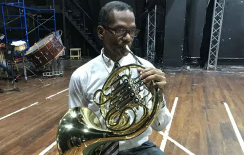 Luis García: Ningún músico se muere de hambre en Panamá