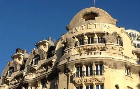 El lujoso Hotel Lutetia de París cierra 3 años en busca de su quinta estrella
