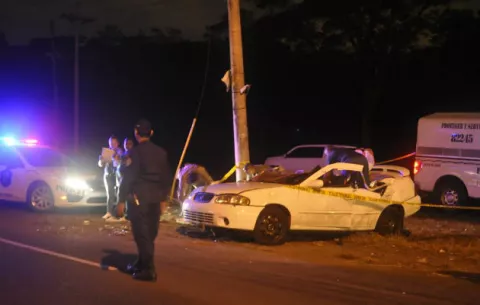 Mueren madre e hija en accidente de tránsito en Cristóbal de Colón