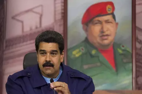 Maduro rechaza declaraciones "arrogantes, injerencistas e insolentes" de EEUU