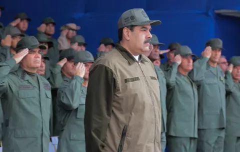 Maduro rompe relaciones diplomáticas y políticas con EE.UU, mientras que Donald Trump reconoce a Juan Guaidó
