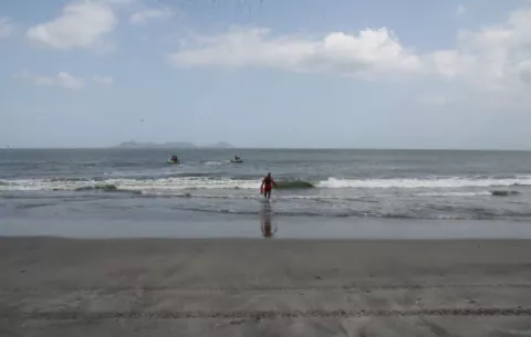 Sinaproc emite aviso de prevención por mar de fondo en costas del Pacífico