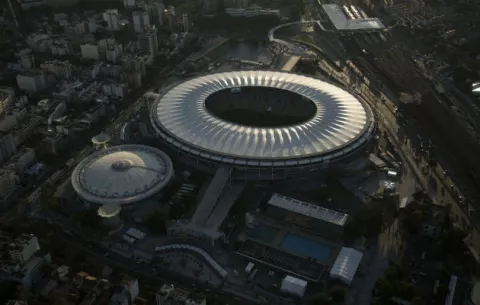 El mito que comienza por Primolius y termina en Maracaná