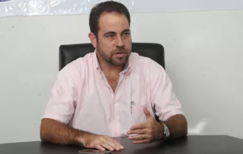Mario Etchelecu propone a miembros del directorio del Partido Panameñista renunciar al cargo