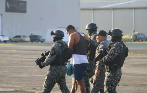 Trasladan a alias 'Marshall' a cárcel de máxima seguridad en Punta Coco