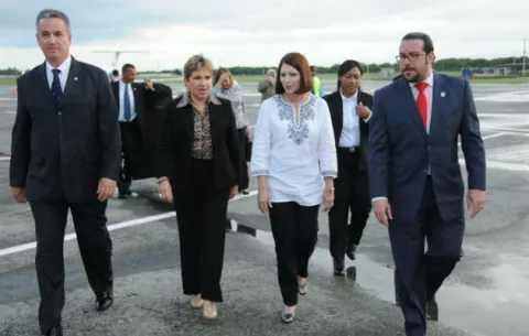 Marta Linares de Martinelli advierte sobre posible fraude electoral a misión de la OEA