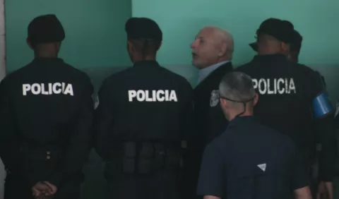 A espera de admisión de amparo; mañana se retoma juicio contra Ricardo Martinelli