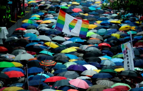 Taiwán legaliza el matrimonio homosexual, un hito en toda Asia