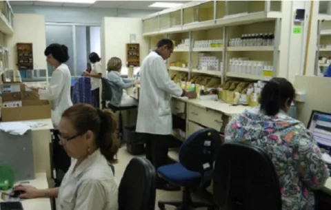 Ministra de Salud presentará anteproyecto que modifica Ley de Medicamentos