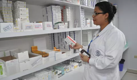 Pacientes avalan propuesta del Gobierno sobre medicamentos