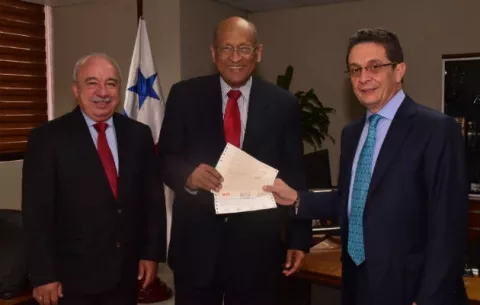 Autoridades  reciben dividendos por $10.5 millones de empresa de distribución Naturgy