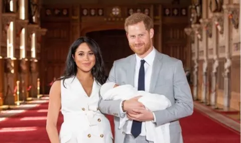 Meghan y Harry presentan a su primer hijo, el nuevo bebé real