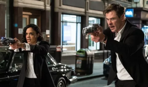 'Men in Black', de vuelta