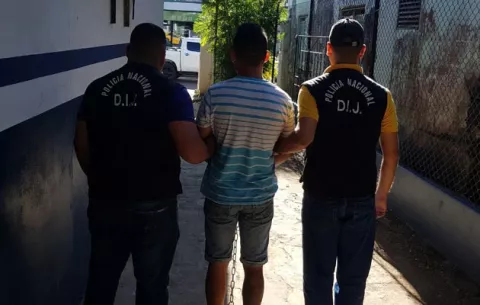 Condenan  a un sujeto a 13 años de prisión por el homicidio de celador en Las Lomas