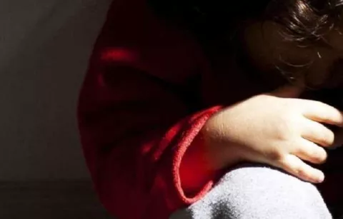 Ordenan detención provisional para un sujeto por violación de su hijastra de 10 meses y un niño, en Panamá Oeste