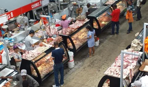 Mercado público de Colón ya presenta fallas