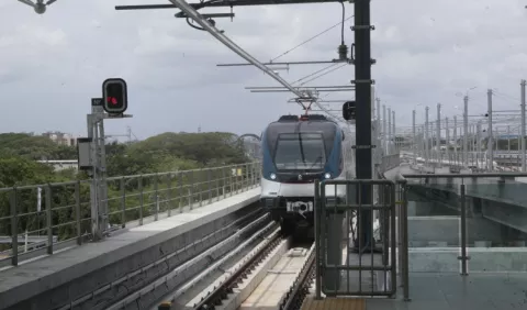 Línea 2 del Metro mueve  150 mil usuarios
