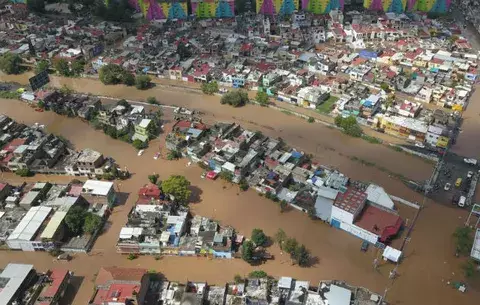 Advierten que huracán Willa, de categoría 4, se acerca a costa mexicana 