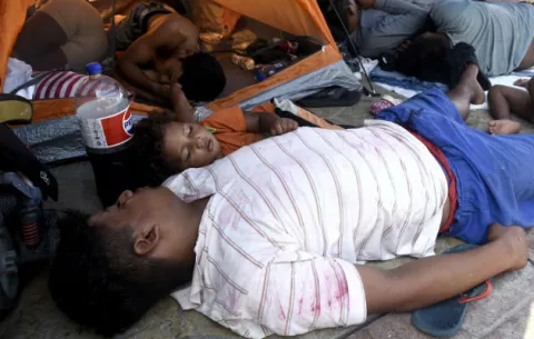 Caravana migrante llega a su última parada en el estado mexicano de Chiapas