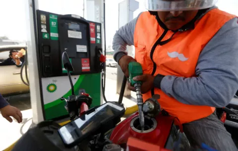 Robo de gasolina en México acentúa la violencia y con ella los feminicidios