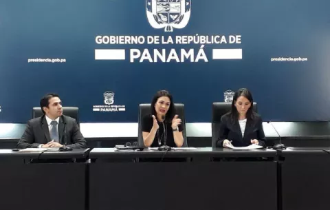Gobierno responde a críticas por firma de Pacto Global para una migración segura