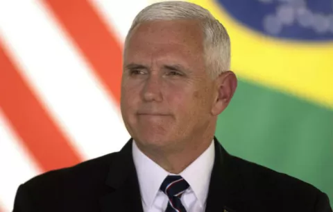 "Estamos con ustedes", dice el vicepresidente de EE.UU. al pueblo de Venezuela