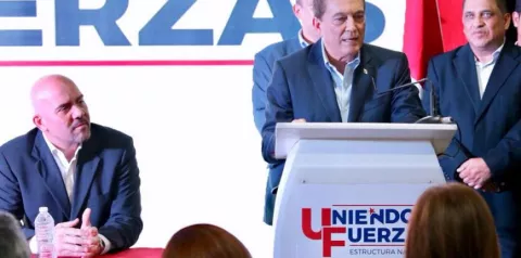 Rolando Mirones promete atención mental a unidades de la Fuerza Pública para evitar suicidios