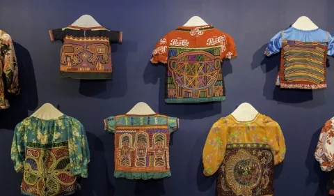 Exposición para resaltar  las molas