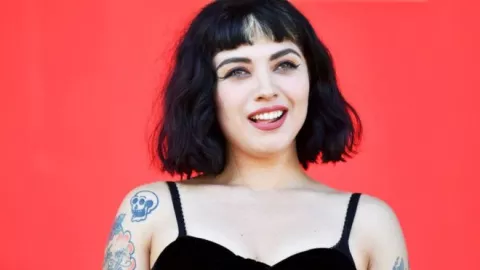 Censuran video de Mon Laferte en Youtube 