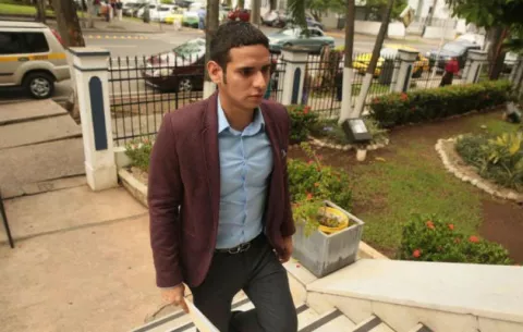 La DIJ se llevó celulares de personas que estaban de visita en la casa de Kevin Moncada
