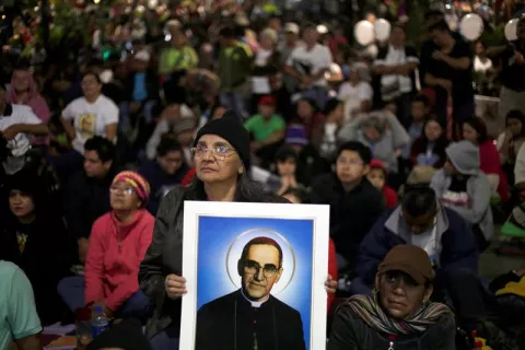 [INFOGRAFÍA] Monseñor Romero: un mártir de la violencia salvadoreña