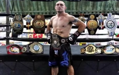 Muere leyenda del muay thai tras recibir un impactante nocaut