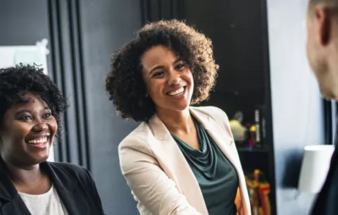 Liderazgo femenino inspira la tecnología de los mercados