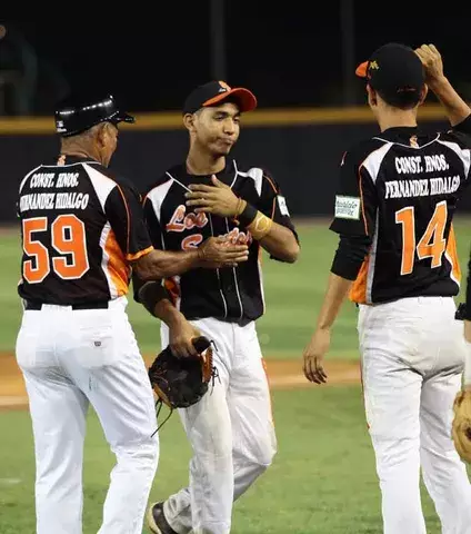 José Caballero escogido el MVP del torneo de béisbol juvenil