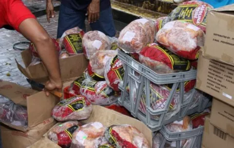 Porcinocultores desmienten que el 70 por ciento de los jamones de las Naviferias sea nacional