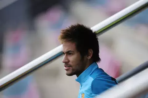 Neymar comenzará en el banquillo el encuentro ante el City