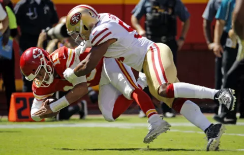 Chiefs, Dolphins y Rams siguen invictos, Patriots vuelven a perder