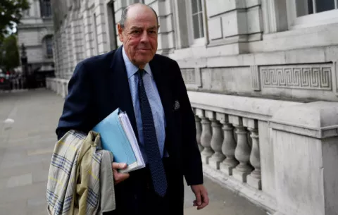 El nieto de Winston Churchill, entre los diputados expulsados por Johnson