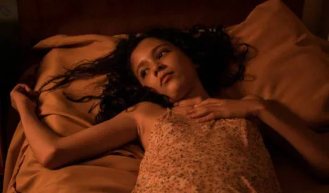 'Niña errante' y sus mundos